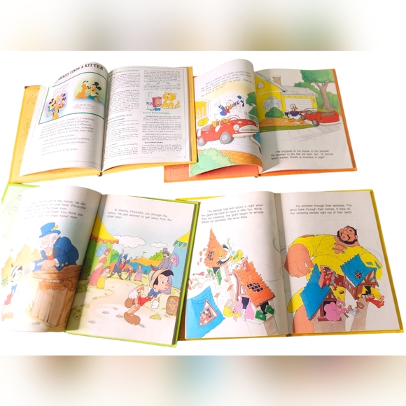 4 Vintage Walt Disney Bantam books - Picture 4 of 11